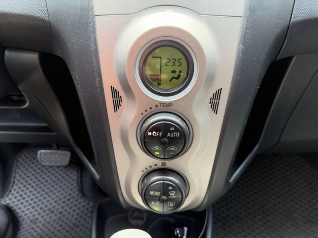 G版/雙安/方向盤音響快控//恆溫空調/6/4分離後座椅/前車距雷達/耐用好顧/省油靈活/不敗代步車  第9張相片