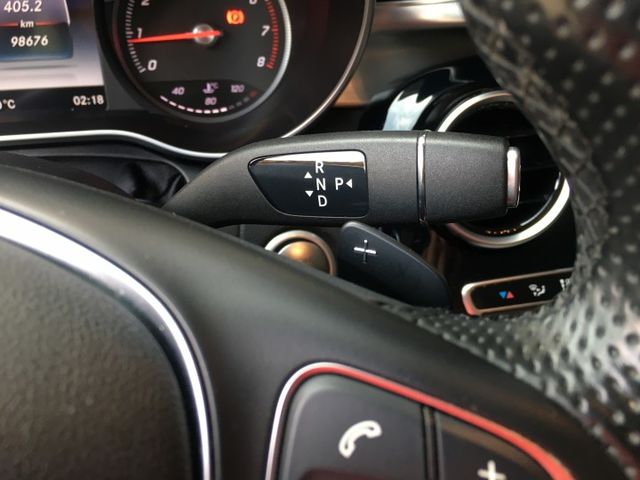 總代理一手車.全車原鈑件.7安.I-KEY.雙區恆溫.LED頭燈.多媒體主機.雙電動椅.後座出風口.可全貸  第14張相片