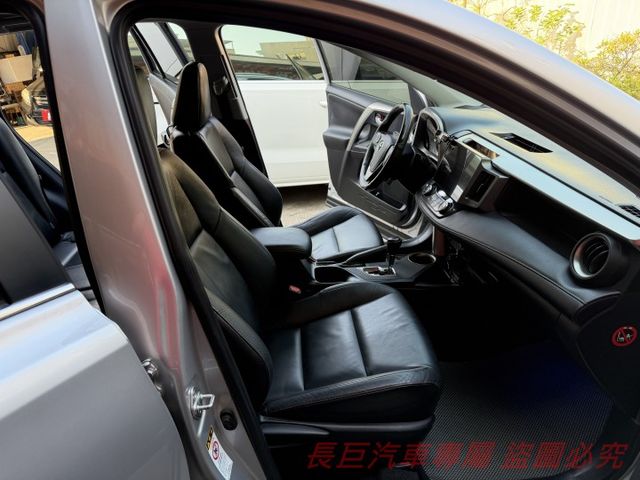 全車原鈑件/6安全氣囊/大螢幕安卓機/電動尾門/雙區恆溫/定速/I-KEY/電動椅/車頂架/電動天窗  第6張相片