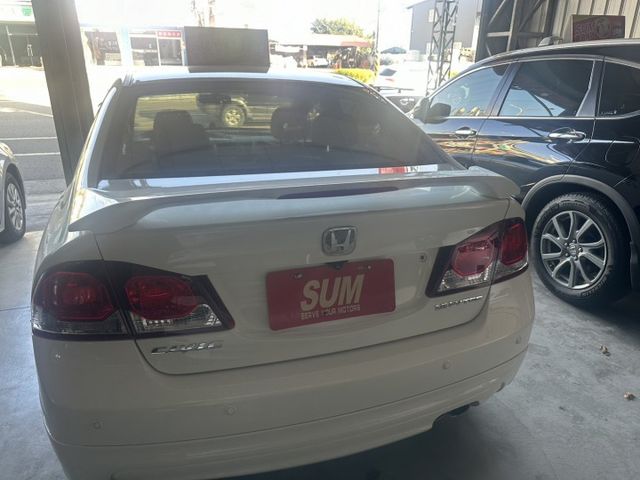 CIVIC  第3張相片