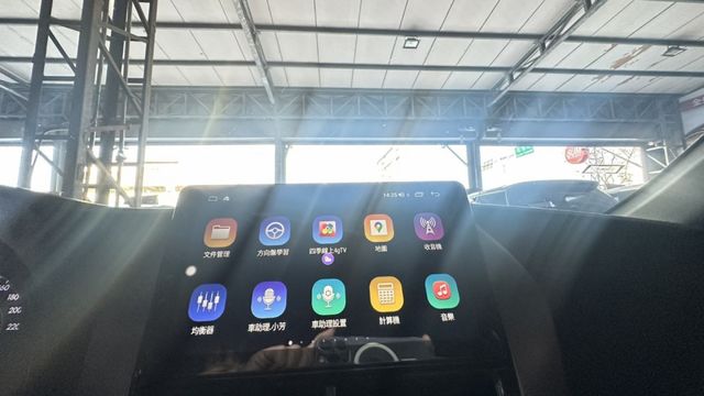 YARIS  第7張相片