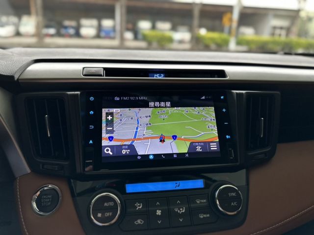 RAV4  第8張相片