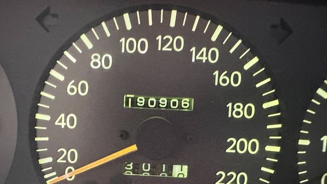 HIACE SOLEMIO  第4張相片