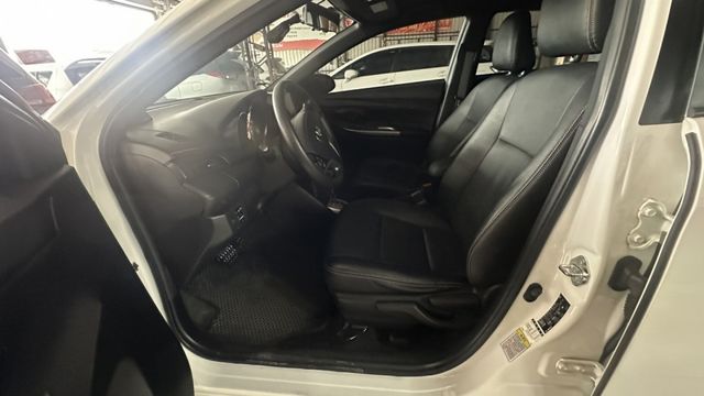 YARIS  第4張相片