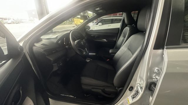 YARIS  第4張相片