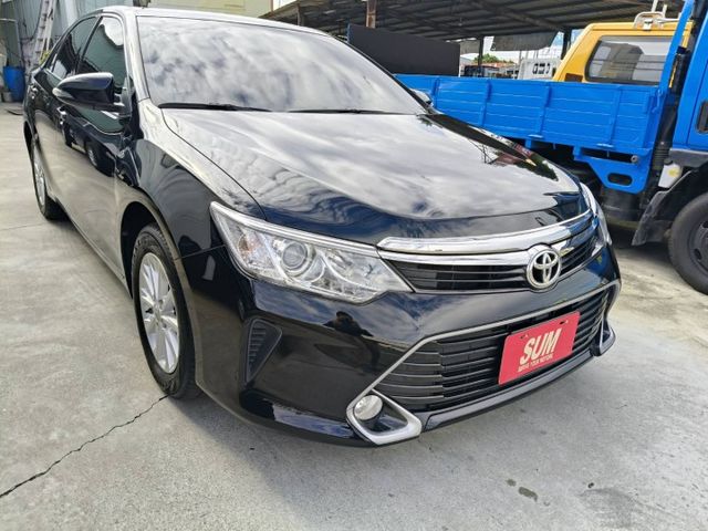 2020年6月出廠 TOYOTA Camry 2.0里程保證64000多公里 買車就送安卓機  第1張相片