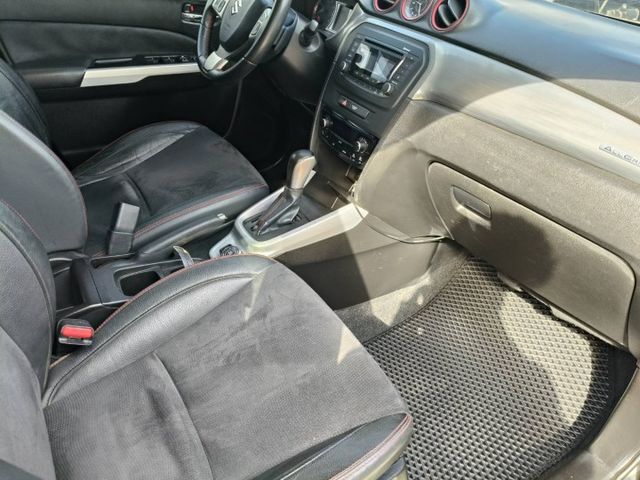 四輪傳動ALL GRIP 全車原鈑件 里程保證87000多公里 定速 換檔撥片  第8張相片