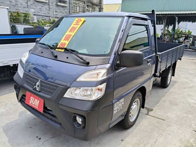 中華得利卡2.4手排3人座汽油車 原鈑件 領牌新車 里程保證16多公里全車後斗底板、前後行車記錄器、全車隔熱紙含前檔  第3張相片