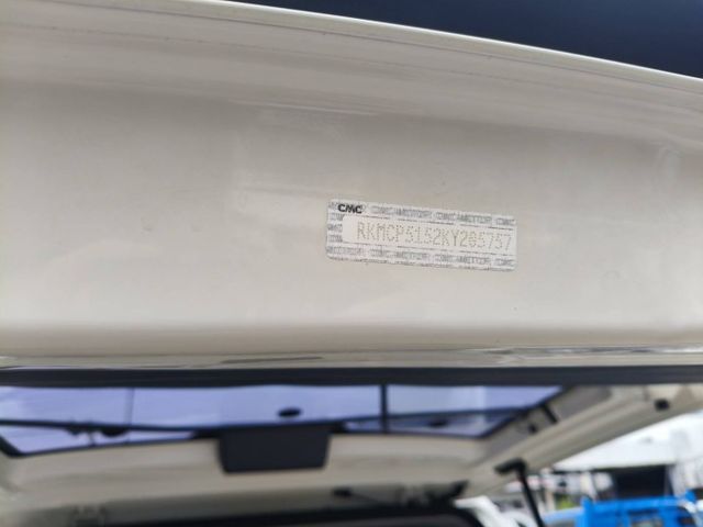 2018年12月出廠 A180 里程保證3萬多 原鈑件 自排五人座客貨車 車主超顧車 雙安 ABS TRC  第7張相片