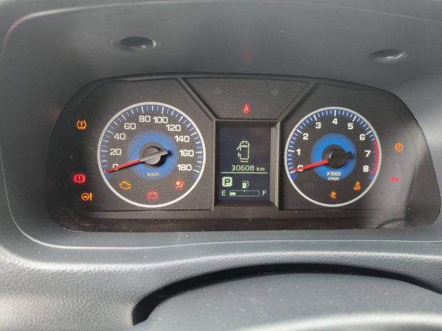 2018年12月出廠 A180 里程保證3萬多 原鈑件 自排五人座客貨車 車主超顧車 雙安 ABS TRC  第12張相片