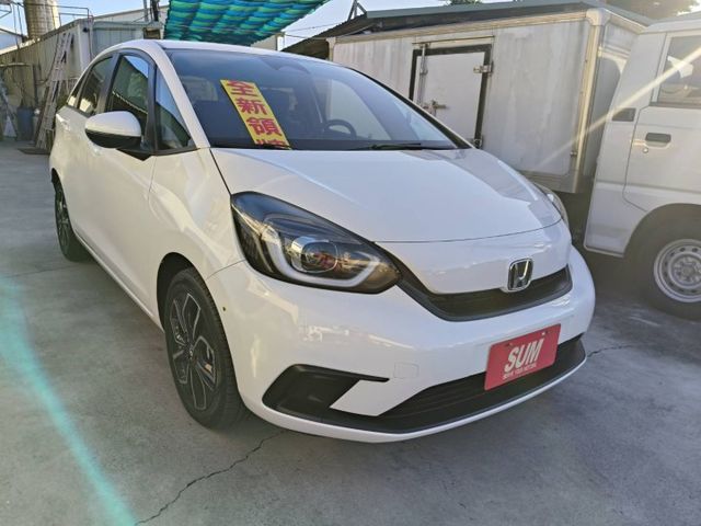 2024年6月出廠 HONDA FIT 1.5汽油 全新領牌車 ikey、ACC、8顆氣囊、車道偏移、恆溫、換檔快  第1張相片