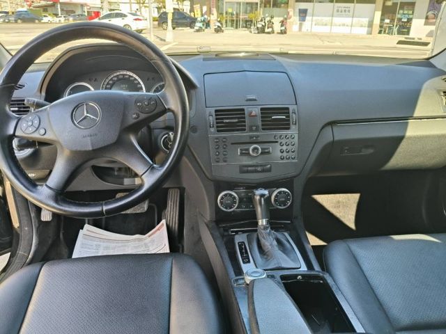 一手老闆用車 車況佳 無事故無泡水 里程保證  第12張相片