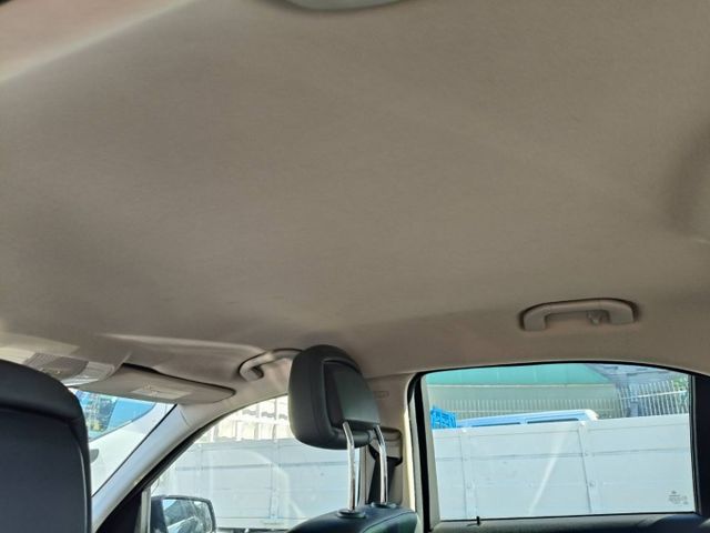 一手老闆用車 車況佳 無事故無泡水 里程保證  第13張相片