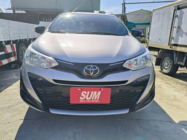 原鈑件里程保證11萬多公里 最耐操的小車 好停車 好保養 妥善率高 有電摺後視鏡 鋁圈  第2張相片