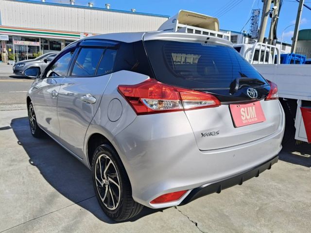 原鈑件里程保證11萬多公里 最耐操的小車 好停車 好保養 妥善率高 有電摺後視鏡 鋁圈  第4張相片