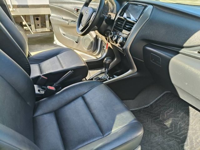 原鈑件里程保證11萬多公里 最耐操的小車 好停車 好保養 妥善率高 有電摺後視鏡 鋁圈  第10張相片