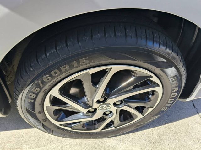 原鈑件里程保證11萬多公里 最耐操的小車 好停車 好保養 妥善率高 有電摺後視鏡 鋁圈  第12張相片