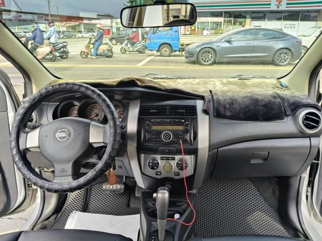 1.6五人座 原鈑件有恆溫、雙安全氣囊、里程保證16萬多公里、四輪如新、剛保養完成  第6張相片