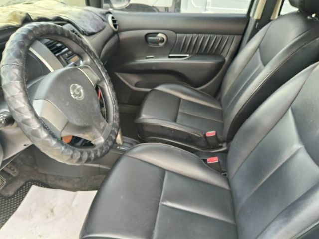 1.6五人座 原鈑件有恆溫、雙安全氣囊、里程保證16萬多公里、四輪如新、剛保養完成  第13張相片