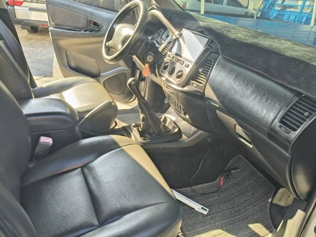 2015年12月出廠 TOYOYA INNOVA 2.0手排 原鈑件 里程保證17萬多公里 無事故無泡水  第10張相片