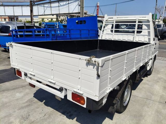 2021年出廠 里程保證 原鈑件 無待修 車況佳  第5張相片