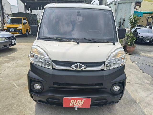 2023年1月出廠中華菱利A180手排五人座客貨版 原鈑件 有盲點偵測 雙氣囊 里程保證10萬多公里  第3張相片