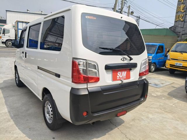 2023年1月出廠中華菱利A180手排五人座客貨版 原鈑件 有盲點偵測 雙氣囊 里程保證10萬多公里  第5張相片