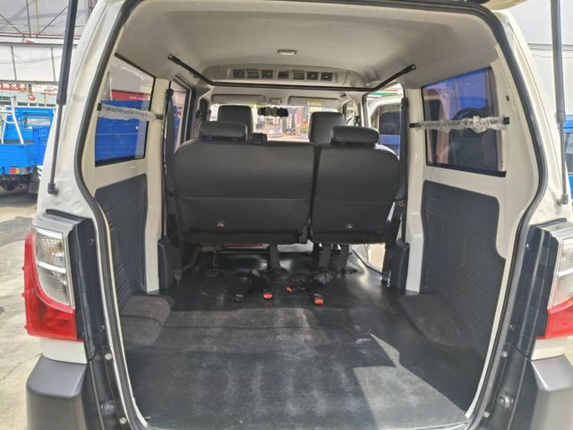 2023年1月出廠中華菱利A180手排五人座客貨版 原鈑件 有盲點偵測 雙氣囊 里程保證10萬多公里  第11張相片