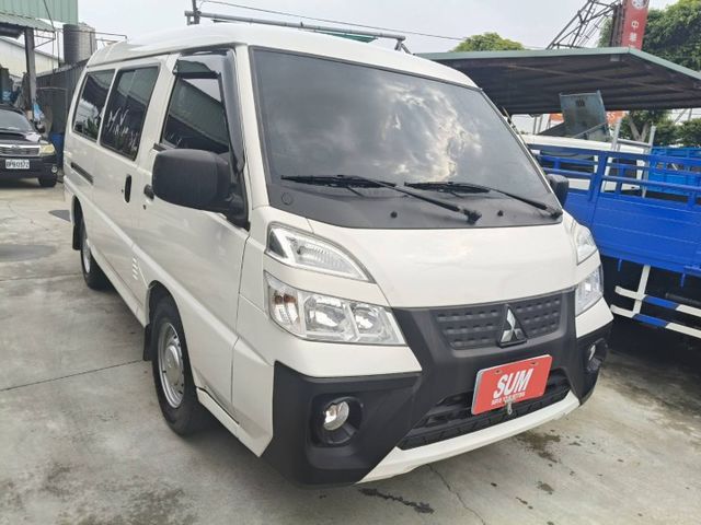 里程保證原鈑件 二人座貨車版 車況佳 買回去馬上發大財  第1張相片