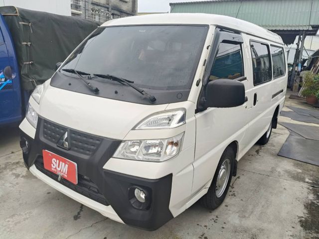 里程保證原鈑件 二人座貨車版 車況佳 買回去馬上發大財  第3張相片