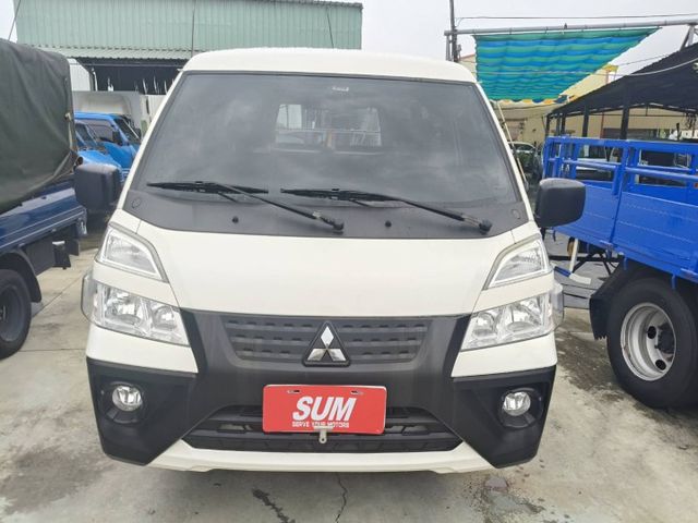 里程保證原鈑件 二人座貨車版 車況佳 買回去馬上發大財  第5張相片