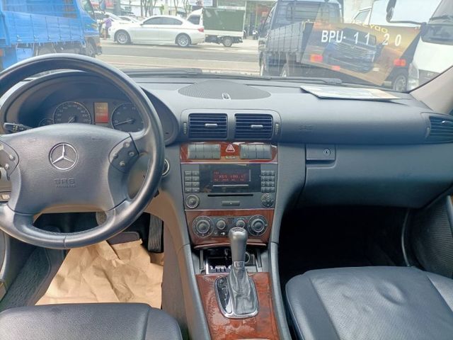 C-CLASS SEDAN W203  第14張相片