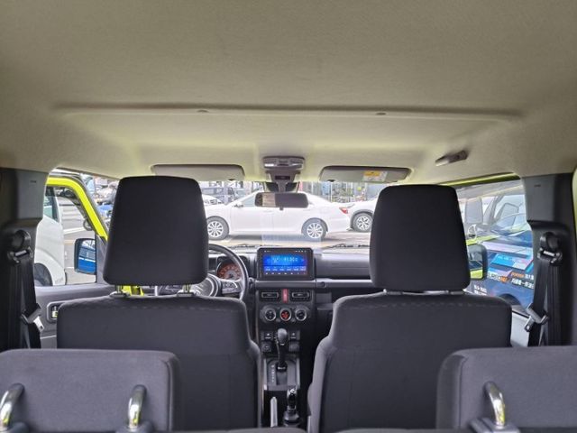 超漂亮 四輪傳動 無改裝無涉水無OFF ROAD市區女用車 里程保證20000多公里原鈑件  第6張相片