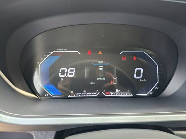 自排8速全新領牌車 此顏色只有一台  第9張相片