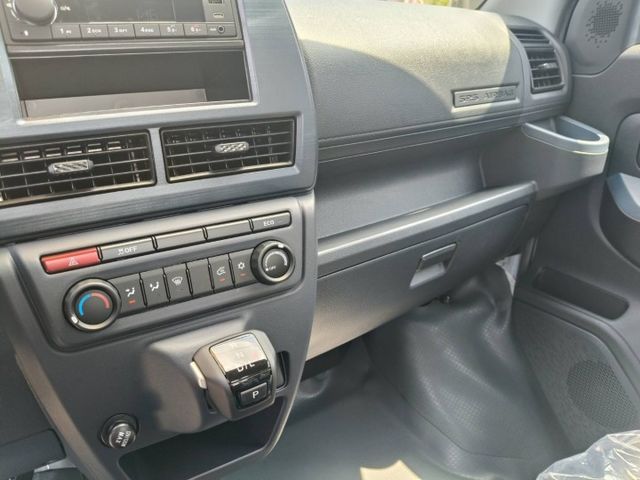 自排8速全新領牌車 此顏色只有一台  第10張相片