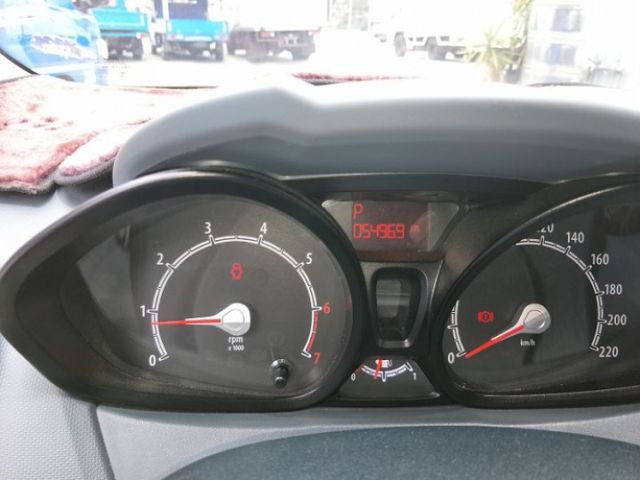 FIESTA 4D SEDAN  第13張相片