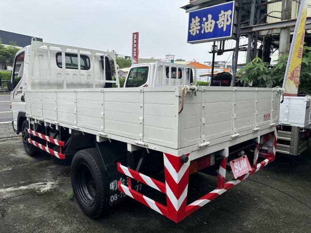 全車 保固/ 全車 原鈑件 保證 / 已升 載重 5 噸【 貨車專賣店 】促銷中-可全額貸  送 尾門  第4張相片