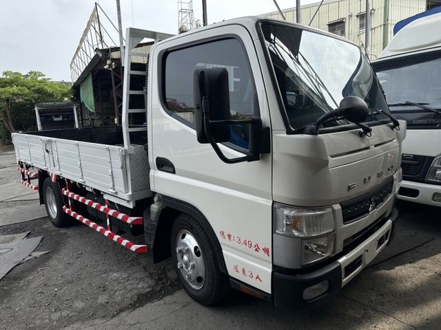 11.6 尺   /  已認證 + 全車 保固 + 原鈑件/  已升載重 5 噸【 貨車專賣 】2018年11月出廠  第1張相片