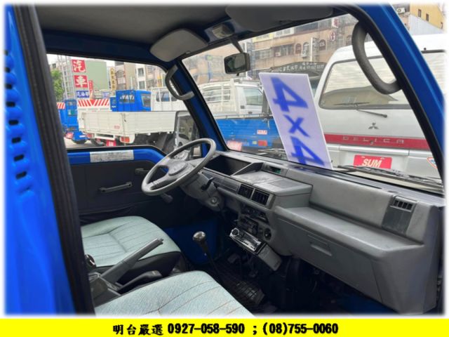 4 X 4  /  履約  9 萬 公里 保證 / 全車保固 / 新斗【貨車專賣】有緣-你來 我就 賣  第5張相片