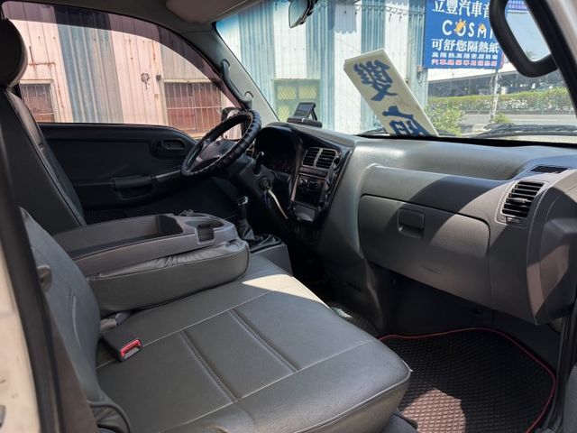 双廂---双廂 / 認證 + 原鈑件 / 全車 保固 3 個月【貨車專賣】全額分期  0 利率 -送-0 利息  第3張相片