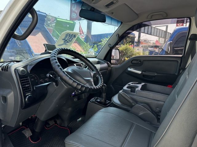 双廂---双廂 / 認證 + 原鈑件 / 全車 保固 3 個月【貨車專賣】全額分期  0 利率 -送-0 利息  第4張相片