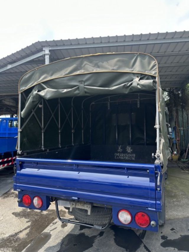 双廂---双廂  / 認證 + 原鈑件 /全車保固【貨車專賣】促銷中- 可分期- 送 利息 -0 利率  第2張相片