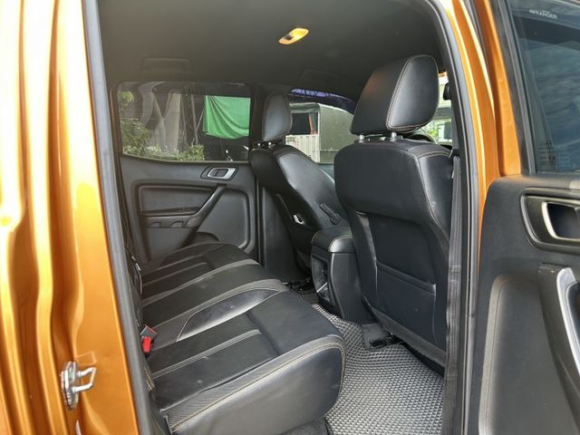 2019 型 / 2000 cc/ 全車 原鈑 原漆/ 原廠 換正時皮帶+保養值 8 萬 / I-KEY 摸門 電動椅  第4張相片