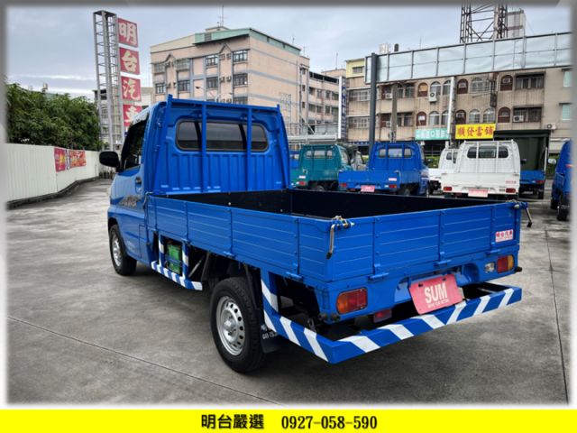 4 X 4 【 4 輪傳動 + 加力檔 】全車 保固 1 年 + 原鈑件 保證 【 貨車專賣店 + 保修廠 】  第3張相片