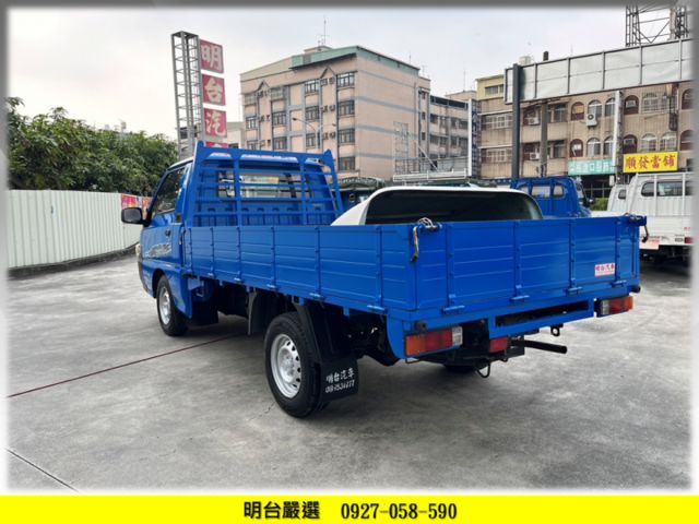 履約  全車  1 年  保固   /  已認證  + 原鈑件 / 冷氣【貨車 專賣店 】 可全額 分期--送 尾門  第2張相片