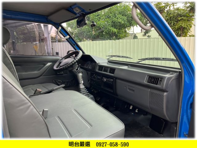 履約  全車  1 年  保固   /  已認證  + 原鈑件 / 冷氣【貨車 專賣店 】 可全額 分期--送 尾門  第4張相片