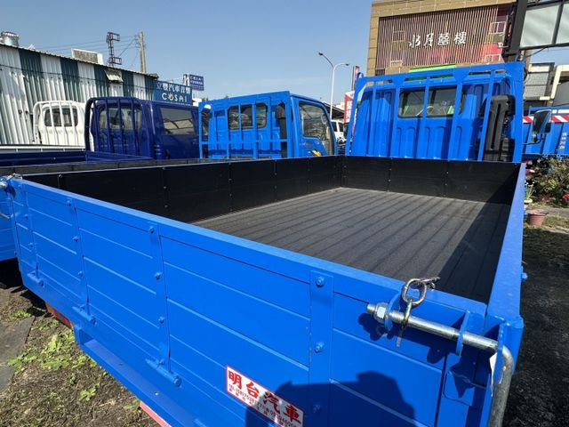 全車 保固  3 個 月 + 原鈑件 / 冷氣冷【貨車專賣店 + 保修】 加  1 萬 送 尾門  第3張相片