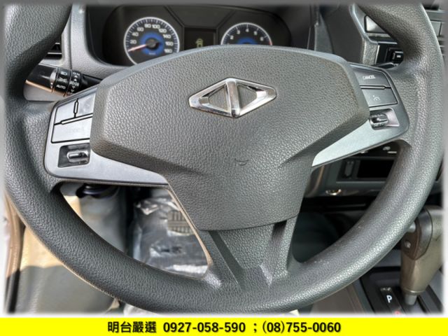 自排--2022型 /全車 2 年 保固 / 認證車 / 2021年11月 出廠  /  定速 +循跡【貨車專賣 店】  第5張相片