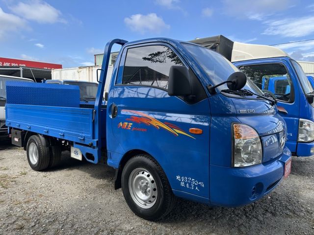 全車 保固 + 保養如新 / 原鈑件 /  尾門 搖控 【 貨車專賣店  】  可 全額 分期  -  可全貸  第1張相片