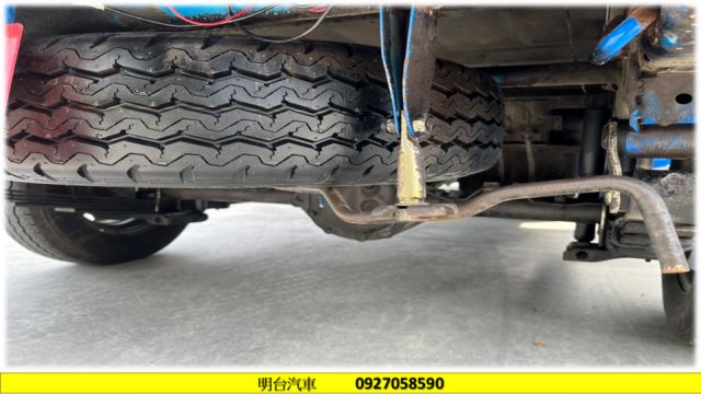 4 X 4 【新1500 + 2019年款】A190  全車 保固 1 年+ 認證車【4 X 4】2018年12月 出廠  第8張相片